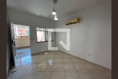 Casa para alugar com 2 quartos, 102m² em Pavuna, Nilópolis