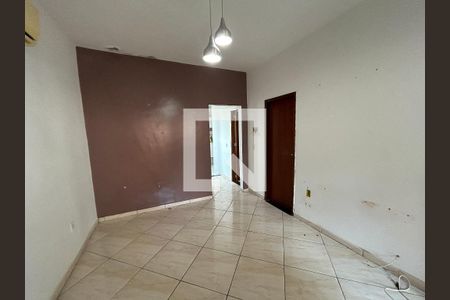Casa para alugar com 2 quartos, 102m² em Pavuna, Nilópolis