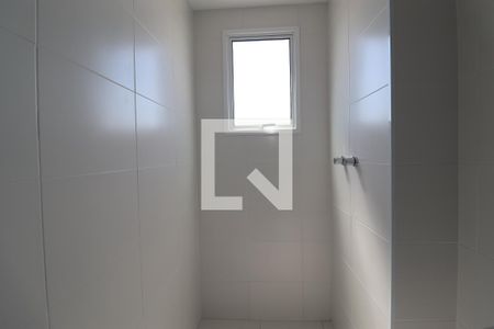 Banheiro Quarto 1 suíte de apartamento à venda com 2 quartos, 50m² em Vila Alzira, Santo André