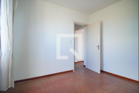 Quarto de apartamento à venda com 1 quarto, 65m² em Santa Maria Goretti, Porto Alegre