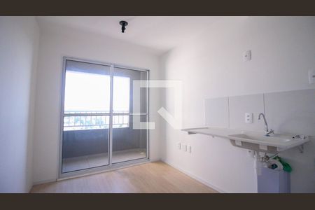 Sala/Cozinha de apartamento para alugar com 1 quarto, 26m² em Jardim Imperador (zona Leste), São Paulo