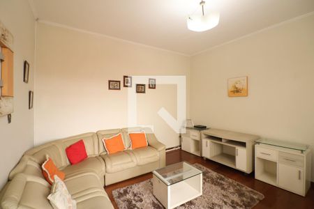 Casa à venda com 6 quartos, 280m² em Vila Pauliceia, São Paulo