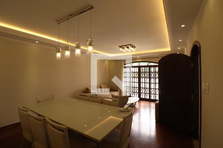 Casa à venda com 6 quartos, 280m² em Vila Pauliceia, São Paulo