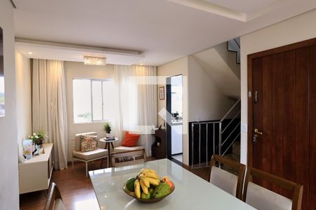 Sala de apartamento à venda com 3 quartos, 131m² em Ana Lúcia, Belo Horizonte