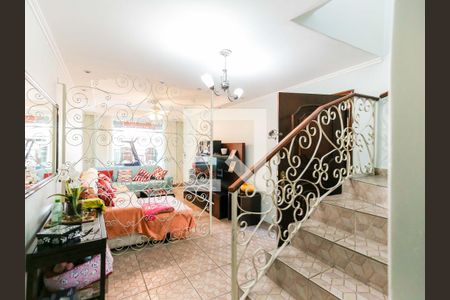 Sala de casa à venda com 5 quartos, 182m² em Vila Butantã, São Paulo