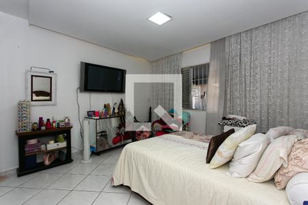 Quarto 1 de casa para alugar com 4 quartos, 300m² em Jardim Triana, São Paulo