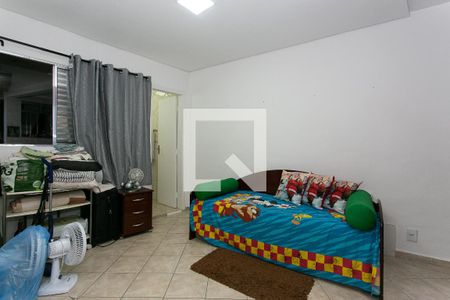 Suíte de casa para alugar com 4 quartos, 300m² em Jardim Triana, São Paulo