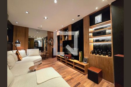 Sala 1 de casa à venda com 4 quartos, 90m² em Vila Nova Conceição, São Paulo