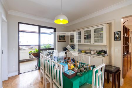 Apartamento para alugar com 3 quartos, 225m² em Vila Suzana, São Paulo