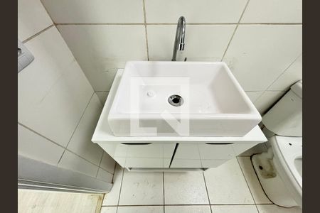 Banheiro social de apartamento para alugar com 2 quartos, 75m² em Indianópolis, São Paulo