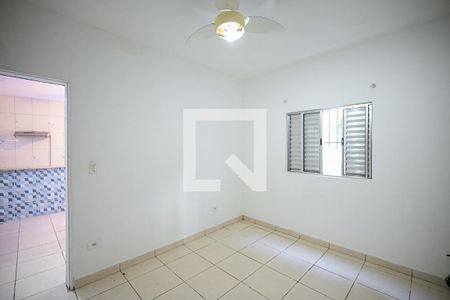 Quarto de casa para alugar com 1 quarto, 32m² em Parque Regina, São Paulo