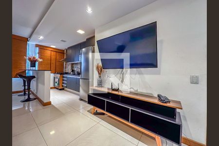 Apartamento à venda com 1 quarto, 55m² em Lapa, Rio de Janeiro