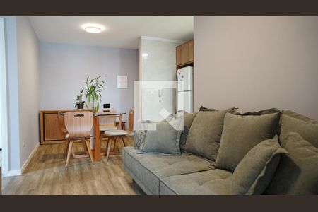 Sala de apartamento à venda com 2 quartos, 68m² em Vila Zanardi, Guarulhos