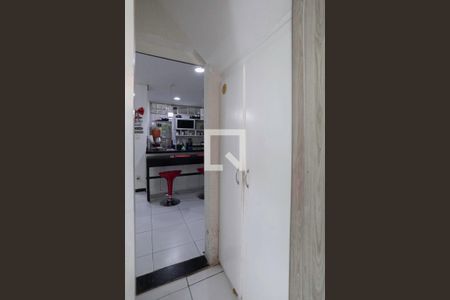 Corredor - Armário  de casa de condomínio à venda com 3 quartos, 114m² em Venda Nova, Belo Horizonte
