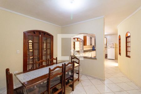 Sala de jantar de casa à venda com 5 quartos, 397m² em Vila Yara, Osasco