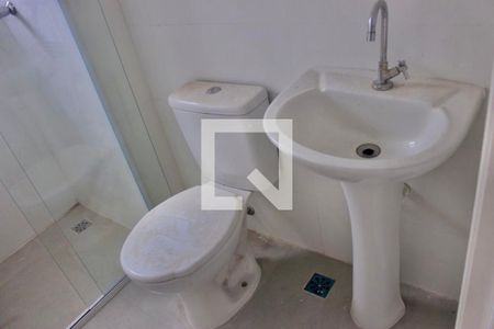 Banheiro de apartamento para alugar com 1 quarto, 35m² em Vila Leonor, Guarulhos
