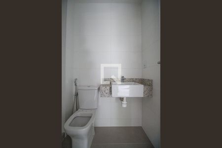 Banheiro de apartamento à venda com 1 quarto, 50m² em Maracanã, Rio de Janeiro