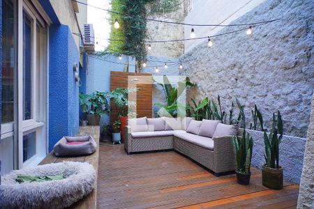 Pátio  de apartamento à venda com 3 quartos, 129m² em Petrópolis, Porto Alegre