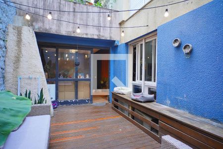 Pátio  de apartamento à venda com 3 quartos, 129m² em Petrópolis, Porto Alegre