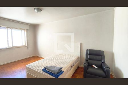 Quarto de apartamento à venda com 1 quarto, 57m² em Cambuci, São Paulo