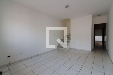 Sala de casa para alugar com 2 quartos, 90m² em Jardim Fernandes, São Paulo