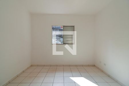 Quarto 1 de casa para alugar com 2 quartos, 90m² em Jardim Fernandes, São Paulo