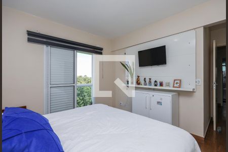 Suíte de apartamento para alugar com 3 quartos, 117m² em Jardim Maria Rosa, Taboão da Serra