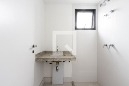 Banheiro de kitnet/studio à venda com 1 quarto, 21m² em Perdizes, São Paulo
