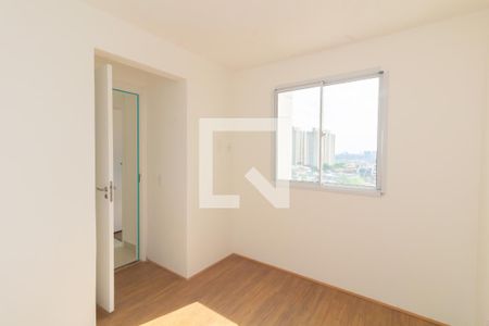 Quarto 1 de apartamento para alugar com 2 quartos, 32m² em Vila Carmosina, São Paulo