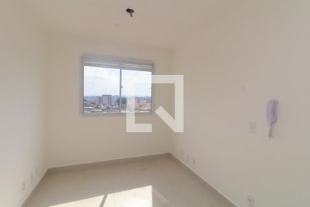Sala/Cozinha de apartamento para alugar com 2 quartos, 32m² em Vila Carmosina, São Paulo