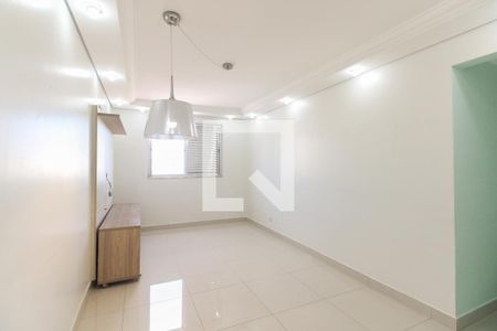 Sala  de apartamento para alugar com 2 quartos, 83m² em Parque São Jorge, São Paulo