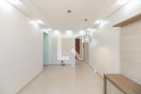 Sala  de apartamento para alugar com 2 quartos, 83m² em Parque São Jorge, São Paulo