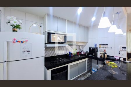 Casa à venda com 3 quartos, 180m² em Alvorada, Belo Horizonte