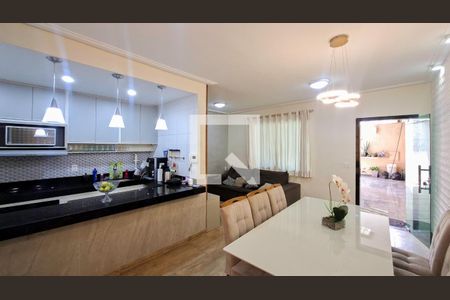 Casa à venda com 3 quartos, 180m² em Alvorada, Belo Horizonte