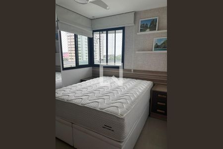 Quarto de apartamento para alugar com 3 quartos, 77m² em Barra Olímpica, Rio de Janeiro