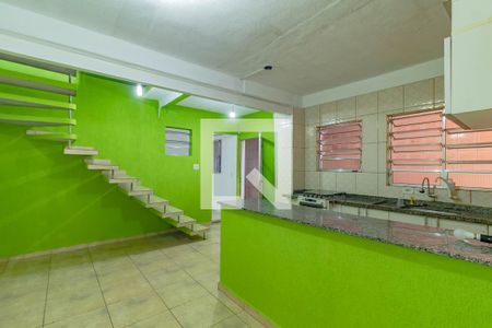 Casa para alugar com 3 quartos, 195m² em Vila Fachini, São Paulo