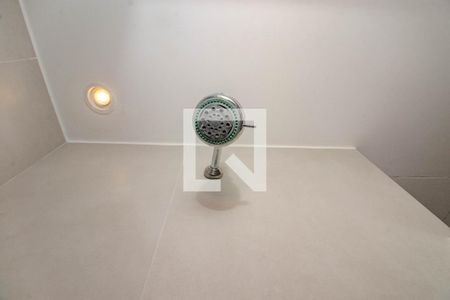 Banheiro da Suíte de apartamento para alugar com 2 quartos, 75m² em Auxiliadora, Porto Alegre