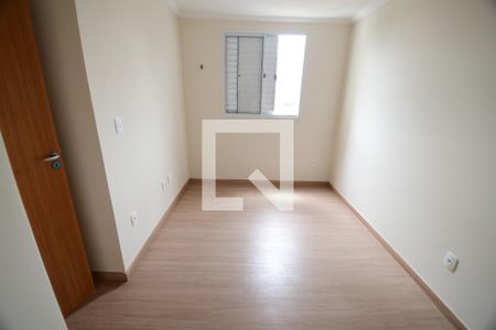 Quarto 2 de apartamento à venda com 2 quartos, 48m² em Jardim Boa Esperança, Campinas