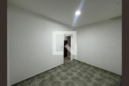 Quarto 2 de casa para alugar com 2 quartos, 180m² em Parque Santos Dumont, Guarulhos