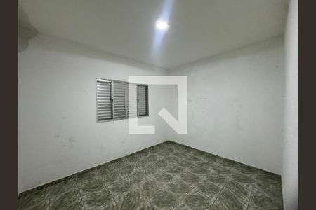 Quarto 2 de casa para alugar com 2 quartos, 180m² em Parque Santos Dumont, Guarulhos