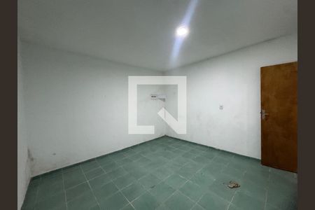 Quarto 1 de casa para alugar com 2 quartos, 180m² em Parque Santos Dumont, Guarulhos