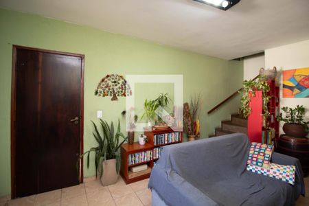 Sala de casa à venda com 3 quartos, 162m² em Gopouva, Guarulhos