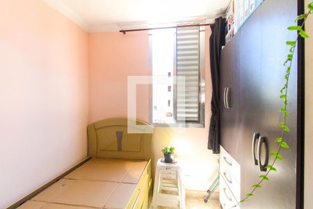 Quarto 1 de apartamento para alugar com 3 quartos, 60m² em Conjunto Residencial José Bonifácio, São Paulo
