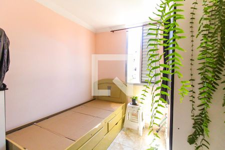 Quarto 1 de apartamento para alugar com 3 quartos, 60m² em Conjunto Residencial José Bonifácio, São Paulo