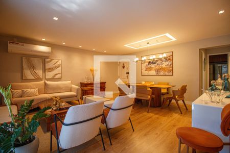 Sala de apartamento para alugar com 4 quartos, 140m² em Tijuca, Rio de Janeiro