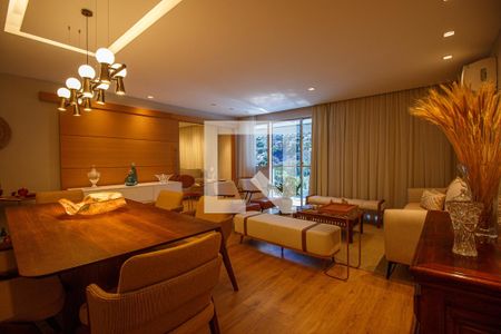 Sala de apartamento para alugar com 4 quartos, 140m² em Tijuca, Rio de Janeiro