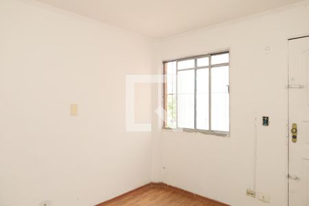 Sala de apartamento para alugar com 2 quartos, 50m² em Jardim Pedra Branca, São Paulo