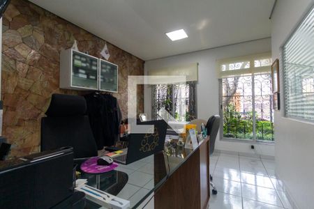 Escritório de casa à venda com 3 quartos, 250m² em Tatuapé, São Paulo
