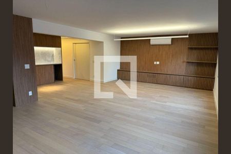 Apartamento à venda com 3 quartos, 215m² em Cerqueira César, São Paulo