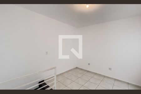 Sala  de casa de condomínio para alugar com 2 quartos, 75m² em Cidade Patriarca, São Paulo